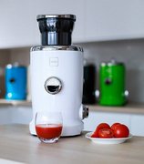 Соковыжималка NOVIS Vita Juicer белая фото 3 в Краснодаре Соковыжималка NOVIS Vita Juicer белая фото 3 в Краснодаре