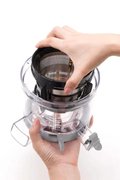 Соковыжималка Смег SJF01PBEU фото 4 в Краснодаре Соковыжималка Smeg SJF01PBEU фото 4 в Краснодаре