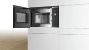 Встраиваемая микроволновая печь Bosch BFL524MS0 фото 3 в Краснодаре
