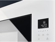 Встраиваемая микроволновая печь Electrolux KMFE264TEW фото 4 в Краснодаре