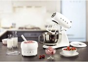 Планетарный миксер Смег SMF02WHEU фото 2 в Краснодаре Планетарный миксер Smeg SMF02WHEU фото 2 в Краснодаре