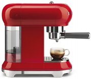 Кофемашина Smeg ECF01RDEU фото 3 в Краснодаре