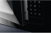 Встраиваемая микроволновая печь Electrolux LMS4253TMX фото 4 в Краснодаре