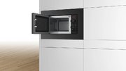 Встраиваемая микроволновая печь Bosch BFL623MB4 фото 3 в Краснодаре