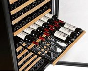 Мультитемпературный винный шкаф EuroCave S-PURE-M P-300011-M фото 2 в Краснодаре