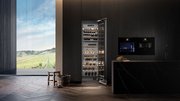 Встраиваемый винный шкаф Signature Kitchen Suite SKSCW242RP фото 2 в Краснодаре