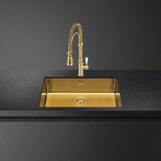 Мойка Смег Mira VSTR71BRX латунный фото 2 в Краснодаре Мойка Smeg Mira VSTR71BRX латунный фото 2 в Краснодаре