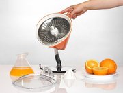 Соковыжималка Бугатти Juicer VITA Leather Newspaper фото 3 в Краснодаре Соковыжималка Bugatti Juicer VITA Leather Newspaper фото 3 в Краснодаре