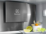 Встраиваемый холодильник Electrolux ENC8MC19S фото 3 в Краснодаре