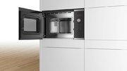 Встраиваемая микроволновая печь Bosch BFL523MS0 фото 4 в Краснодаре