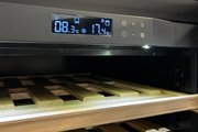 Мультитемпературный винный шкаф EuroCave S-LAPREM-L SLP-1011-L фото 2 в Краснодаре