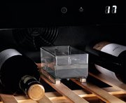 Встраиваемый винный шкаф Electrolux EWS4020B5B фото 4 в Краснодаре
