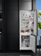 Встраиваемый холодильник AEG OSC6N181ES фото 3 в Краснодаре