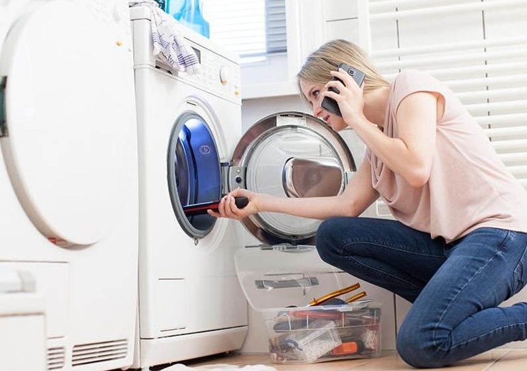 Почему стиральная машина не сливает? Почему стиральная машина не сливает?