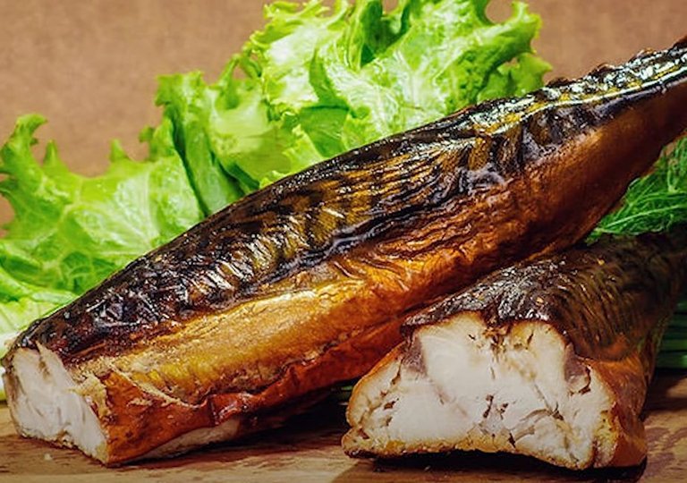 Можно ли, как и сколько хранить скумбрию в холодильнике Можно ли, как и сколько хранить скумбрию в холодильнике