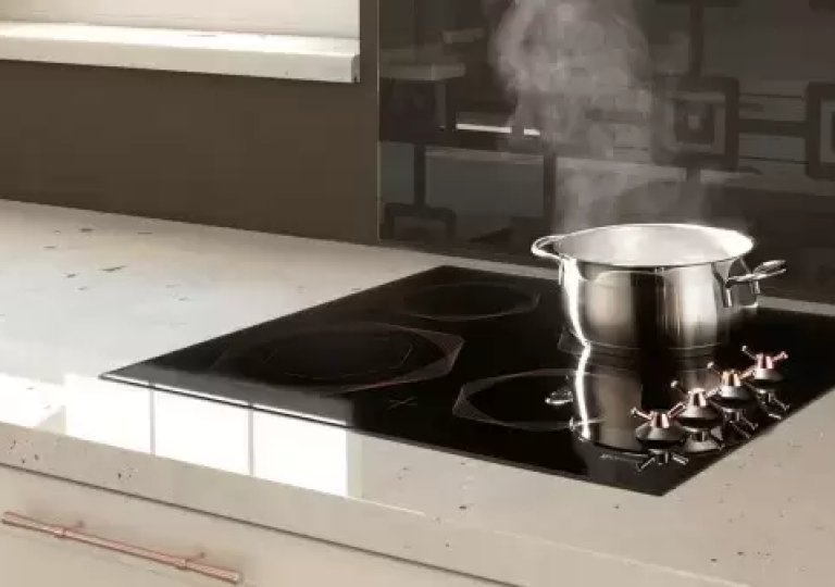 Ошибка E0 на варочной панели Gorenje: не видит посуду Ошибка E0 на варочной панели Gorenje: не видит посуду