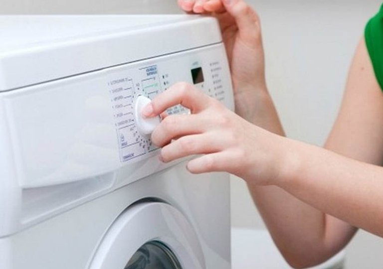 Как снять блокировку стиральной машины? Как снять блокировку стиральной машины?
