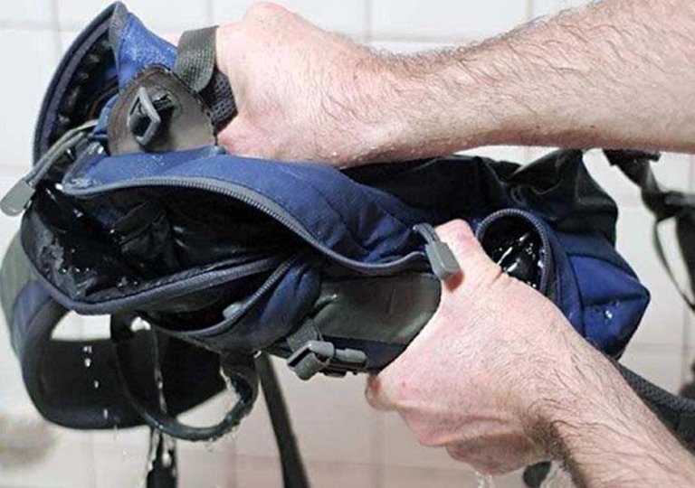 Можно ли стирать рюкзак в стиральной машине автомат? Можно ли стирать рюкзак в стиральной машине автомат?