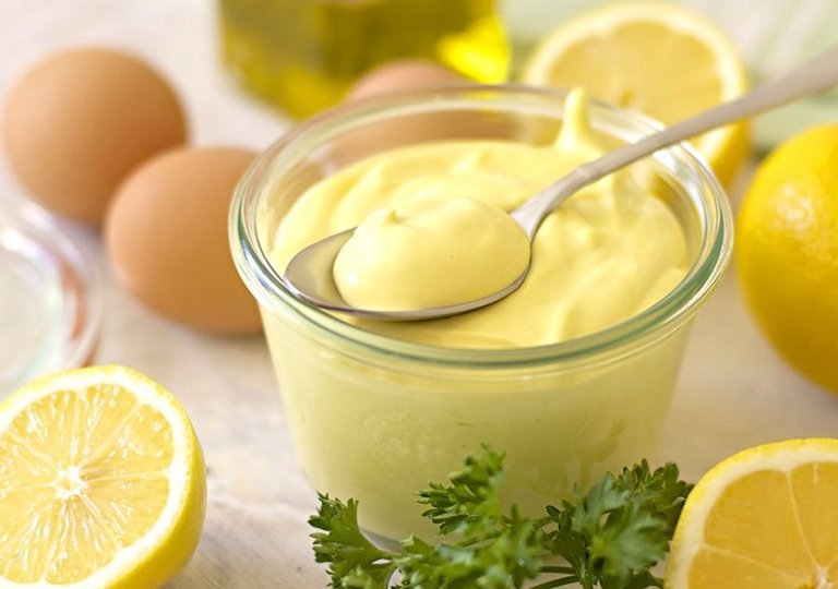 Можно ли, как и сколько хранить майонез в холодильнике Можно ли, как и сколько хранить майонез в холодильнике