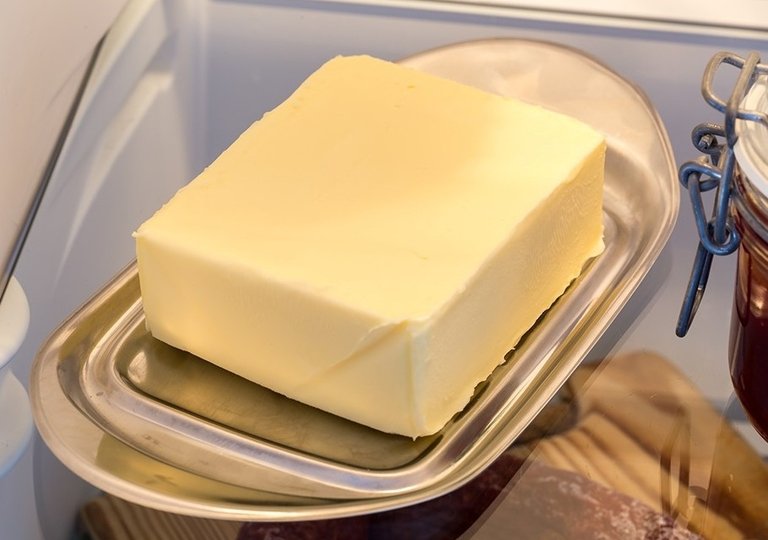 Можно ли, как и сколько хранить масло в холодильнике Можно ли, как и сколько хранить масло в холодильнике